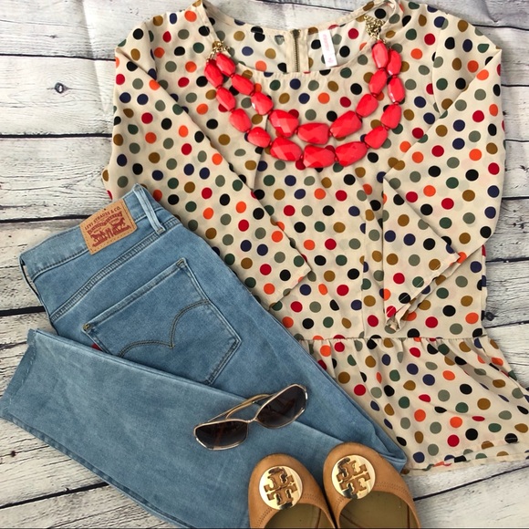 Peplum Blouse with back zipper detail - Picture 3 of 4